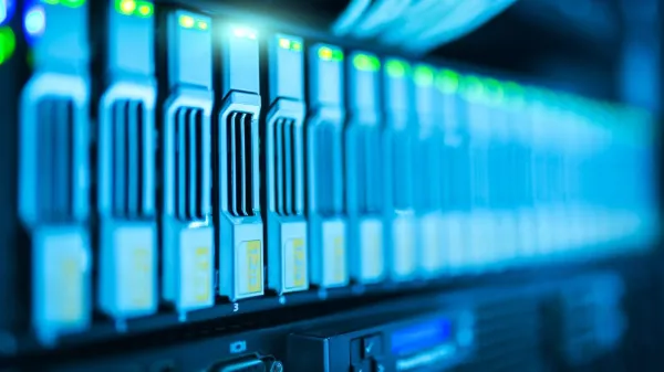 بهترین راهکار از بین Clone و Replica